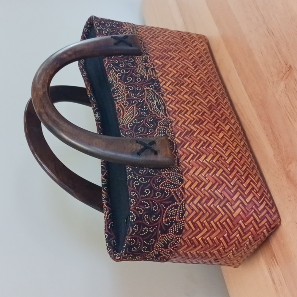 Thailand Woven Basket/Fabric/Wood Zippered Purse - Picture 2 of 16